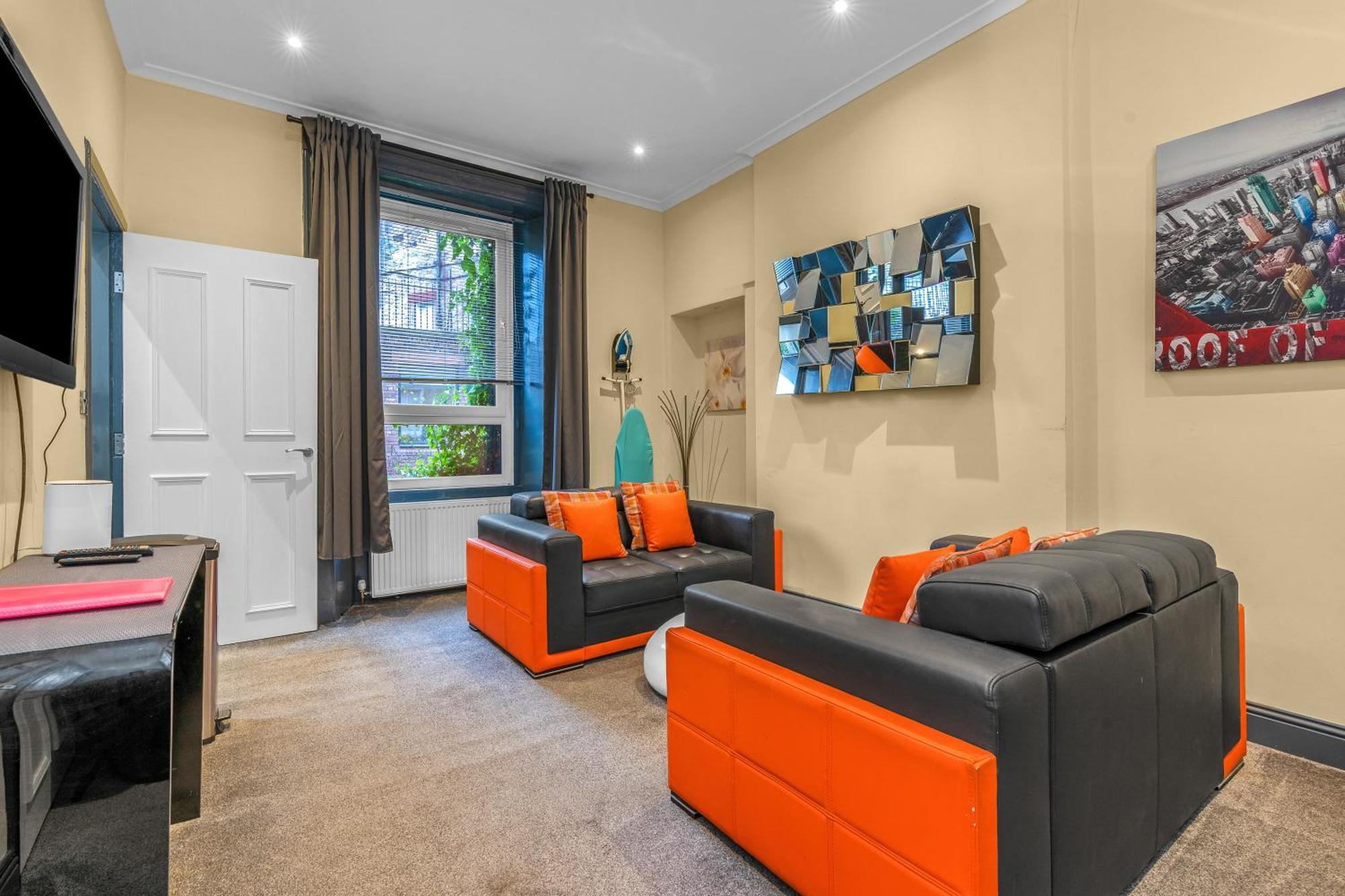 Cosy Modern City Centre Flat Эдинбург Экстерьер фото